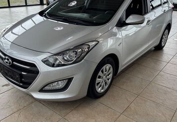 Hyundai i30 124.000 km 9.800 &euro; Erftstadt 50374