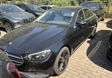 Mercedes-Benz E 300 65.066 km 33.900 &euro; Bonn 53227
