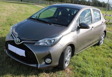 Toyota Yaris 47.800 km 14.490 &euro; Wesseling 50389