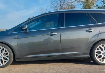 Ford Focus 51.000 km 11.600 &euro; Erftstadt 50374