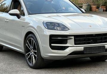 Porsche Cayenne 9.200 km 122.790 &euro; Frechen (bei Köln) 50226