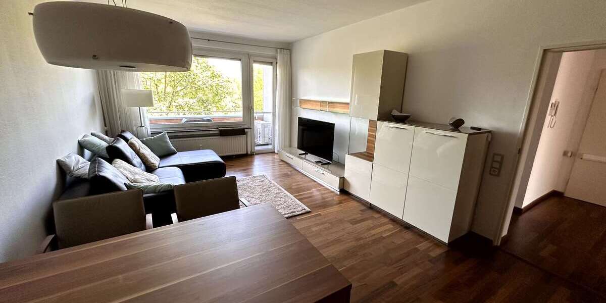 Etagenwohnung Köln Mülheim - 3 Zimmer, 81 m&sup2;, 1.450&euro; | Angebot:27161387