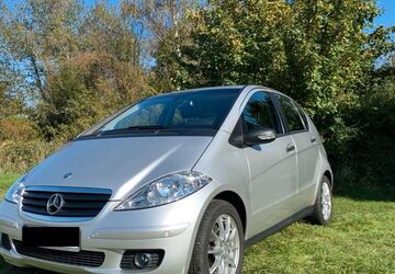 Mercedes-Benz A 170 128.050 km 3.499 &euro; Bonn 53111
