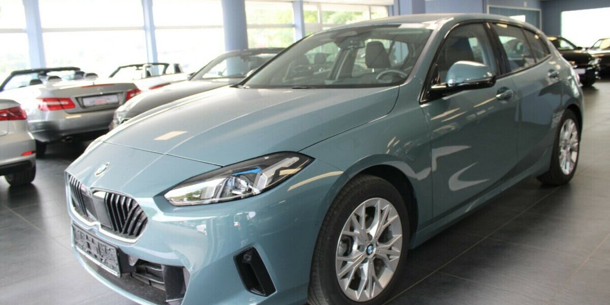 BMW 120 Aut. - Head-Up - 360° - 29.462 km 26.980 &euro; Euskirchen 53881