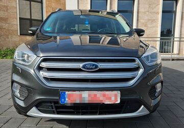 Ford Kuga 198.000 km 10.490 &euro; Erftstadt 50374