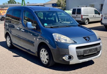 Peugeot Partner Tepee 99.800 km 6.950 &euro; Bornheim 53332