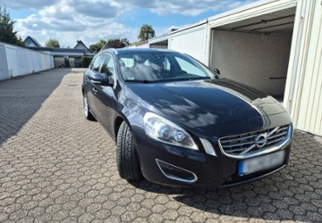 Volvo V60 220.000 km 4.998 &euro; Erftstadt 50374