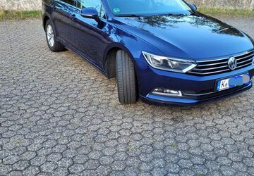 VW Passat Variant 245.000 km 9.100 &euro; Erftstadt 50374
