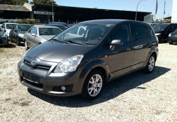 Toyota Corolla Verso 348.000 km 3.999 &euro; Bonn 53227