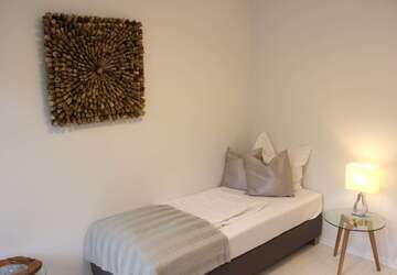 Wohnung Köln Zollstock - 1 Zimmer, 20 m&sup2;, 670&euro; | Angebot:27199845
