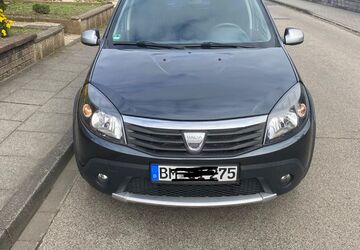 Dacia Sandero 60.154 km 4.900 &euro; Erftstadt 50374