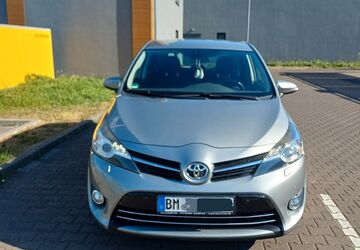 Toyota Verso 126.000 km 11.490 &euro; Brühl 50321